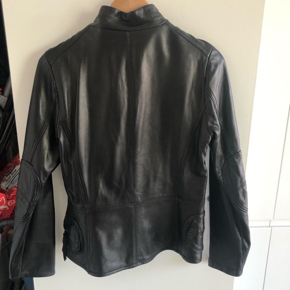 Danier Leather Black Leather Jacket - Picture 2 of 5
